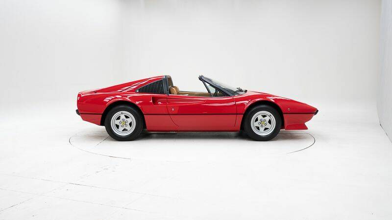 Image 6/15 of Ferrari 308 GTSi (1982)