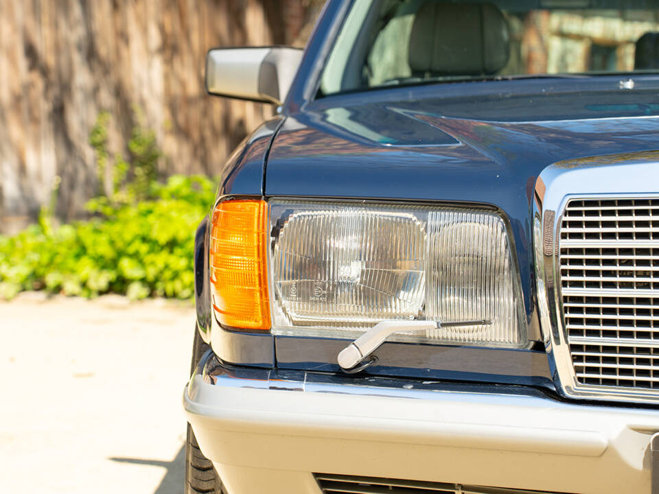Bild 14/64 von Mercedes-Benz 500 SEL (1984)