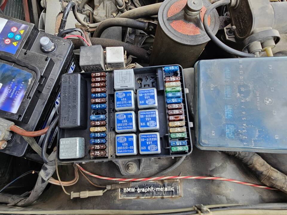 Image 80/100 of BMW 728i (1983)