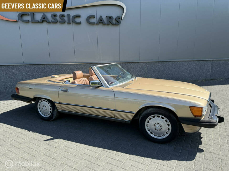 Imagen 6/41 de Mercedes-Benz 560 SL (1986)