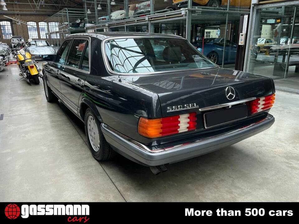 Afbeelding 6/10 van Mercedes-Benz 560 SEL (1990)