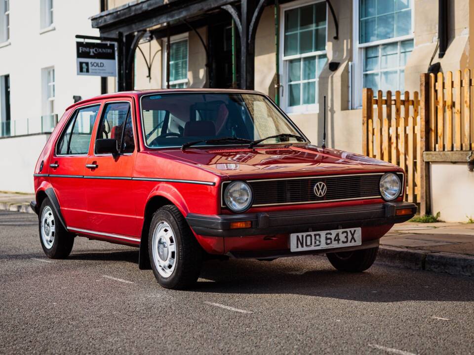 Immagine 1/50 di Volkswagen Golf I GL (1982)