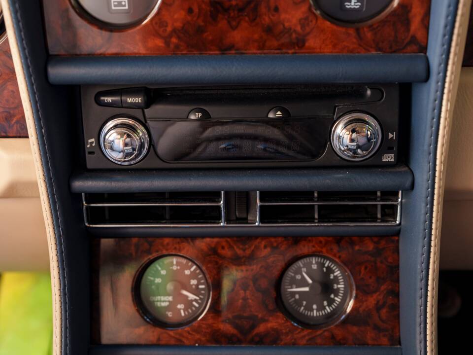 Image 19/26 of Bentley Continental R Mulliner (2001)