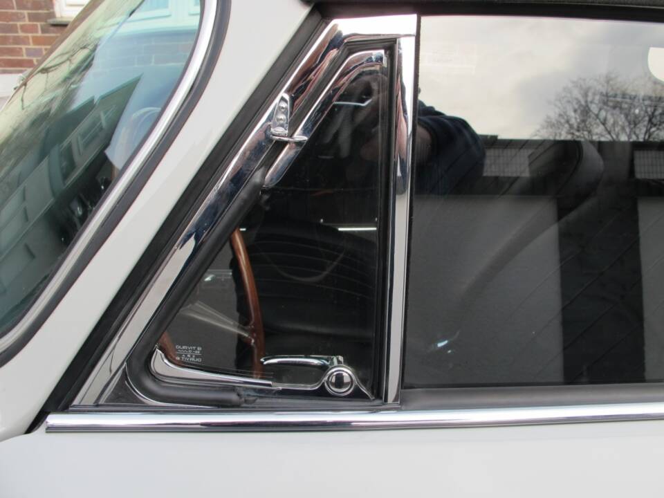 Image 39/100 of Porsche 356 B 1600 Super (1961)