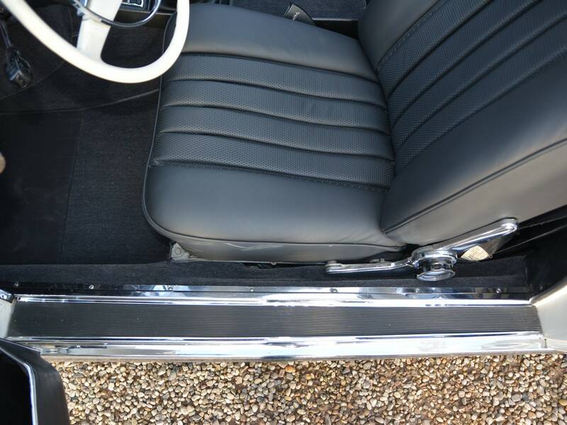 Bild 18/50 von Mercedes-Benz 280 SE 3,5 (1971)