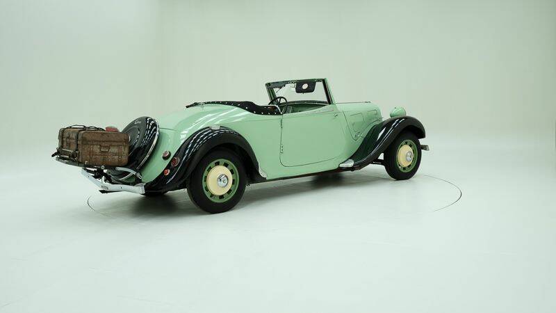 Immagine 2/15 di Citroën Traction Avant 11 BL Légère (1935)