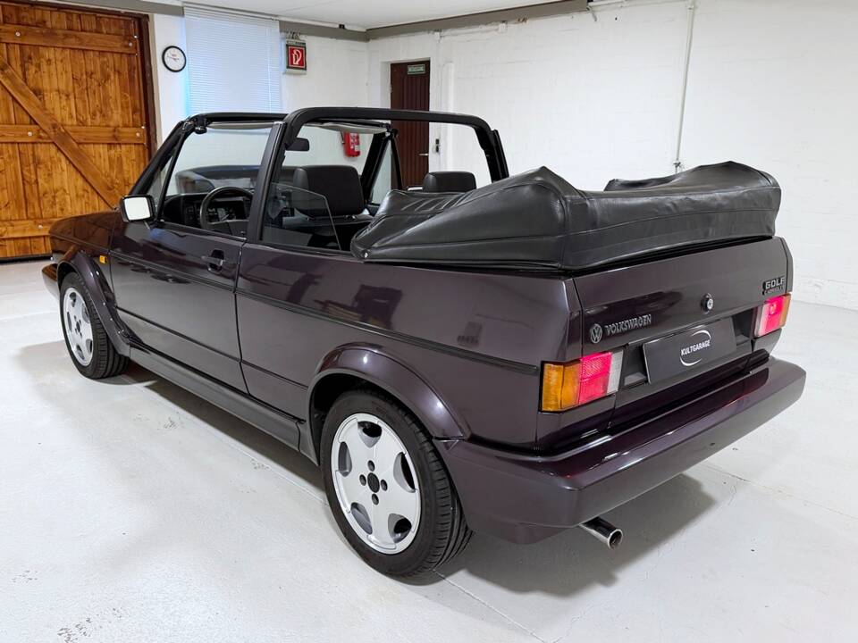 Image 5/22 of Volkswagen Golf Mk I Convertible 1.8 (1993)