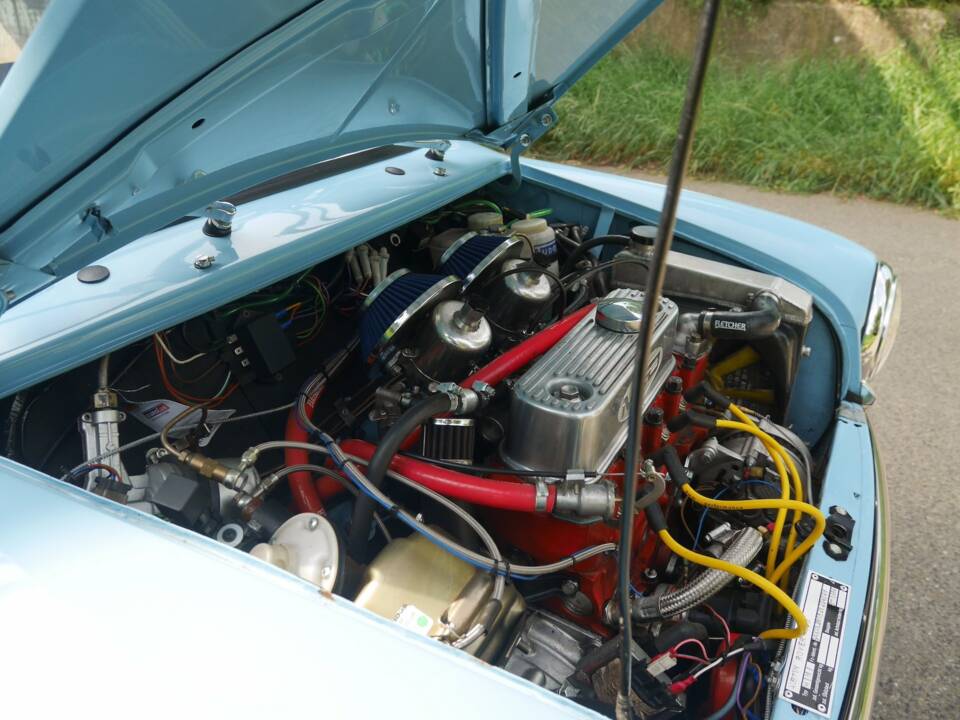 Image 3/39 of Austin Mini Cooper 1300 Rallye (1984)