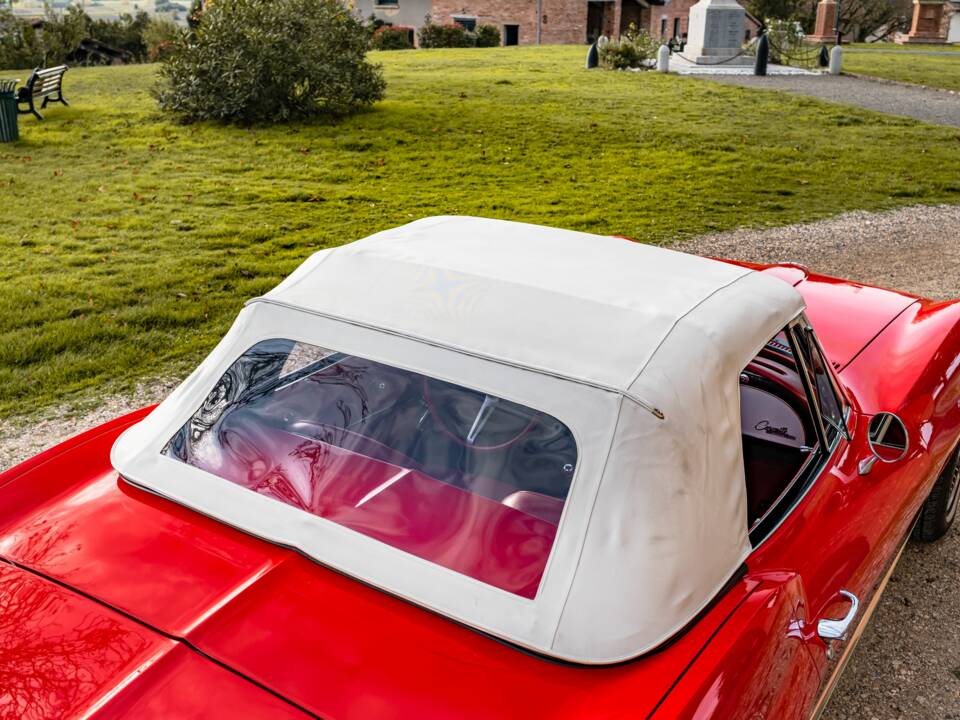 Image 14/64 of Chevrolet Corvette Sting Ray Convertible (1964)