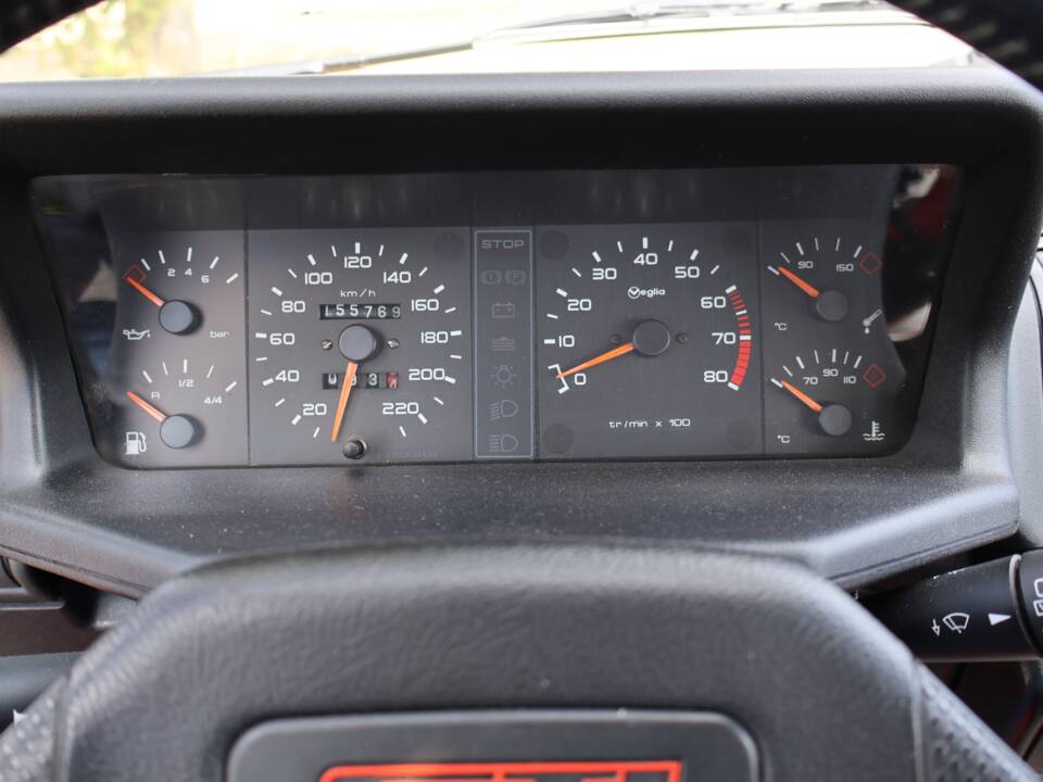 Obraz 49/56 pojazdu Peugeot 205 GTi 1.9 (1991)