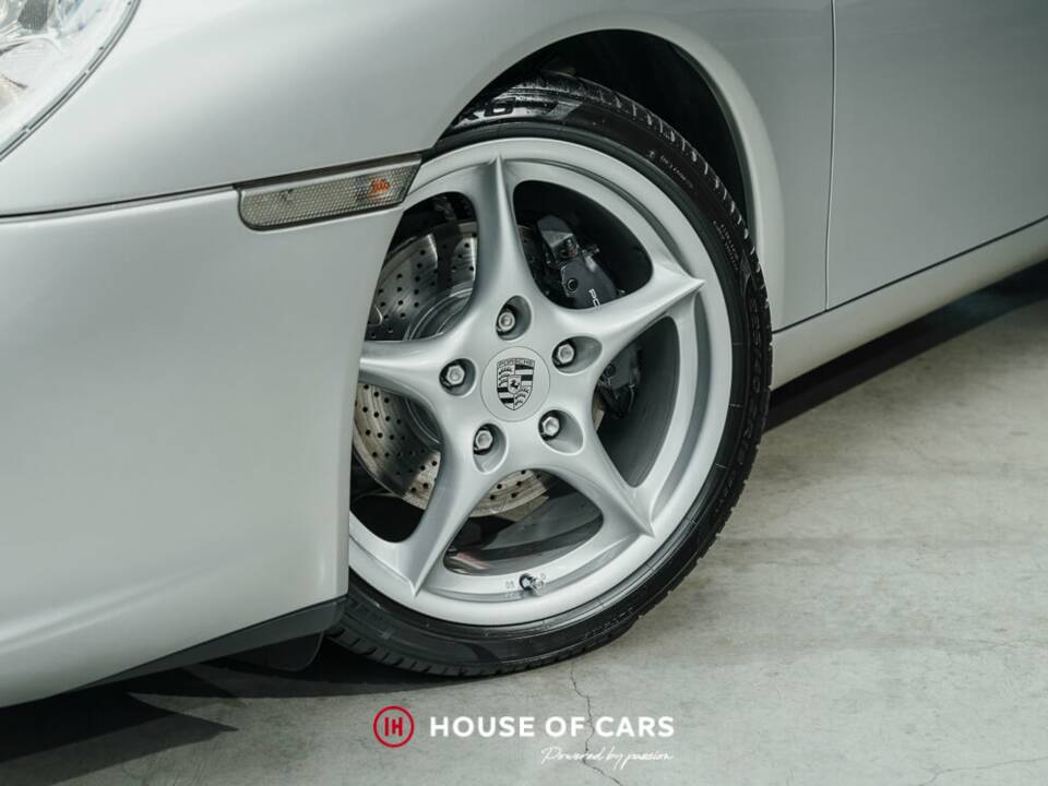 Imagen 11/23 de Porsche 911 Carrera (2002)