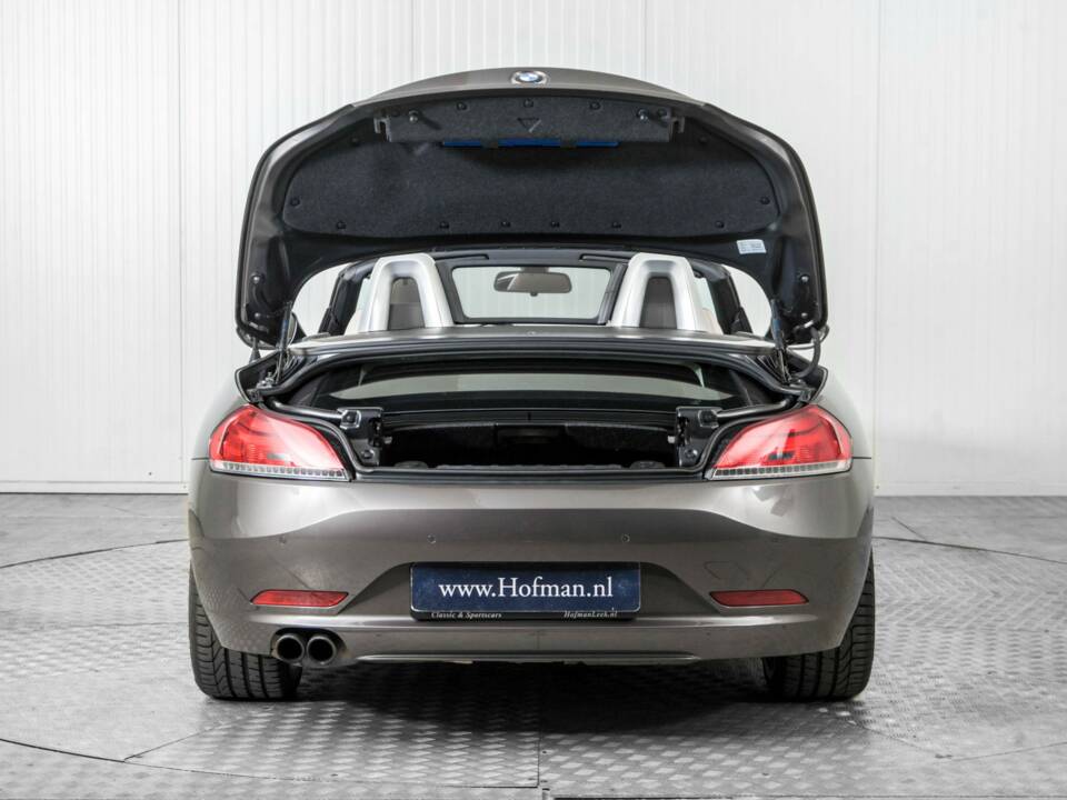 Image 45/50 of BMW Z4 sDrive23i (2009)