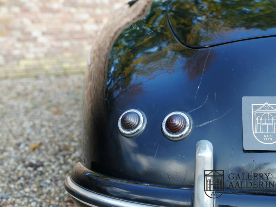 Image 32/50 of Porsche 356 1500 Super Speedster (1955)