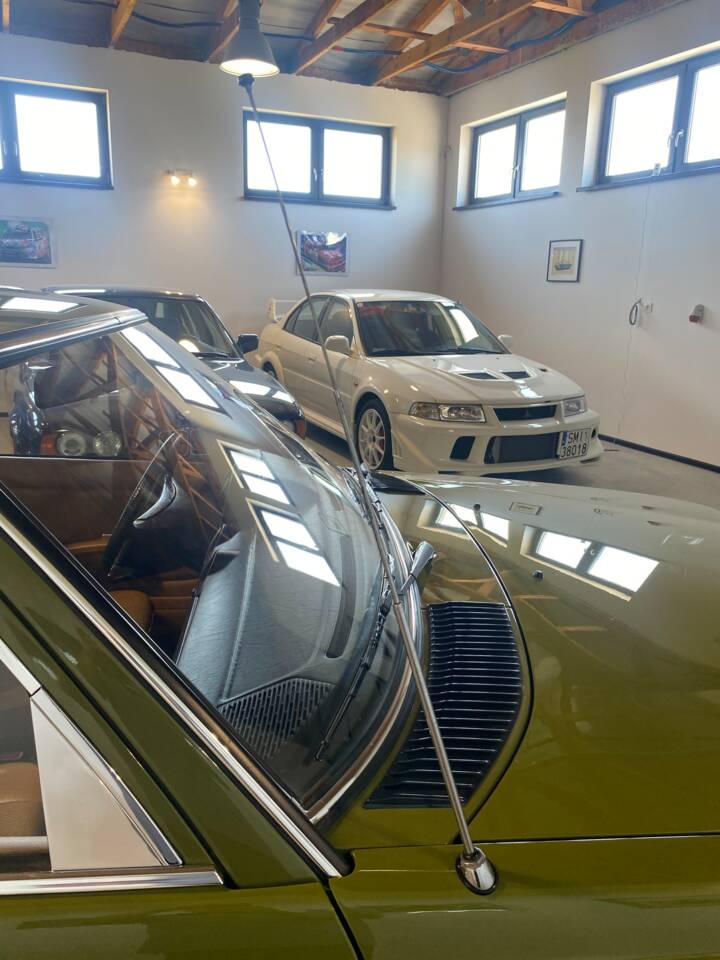 Immagine 41/91 di Mercedes-Benz 240 D (1981)