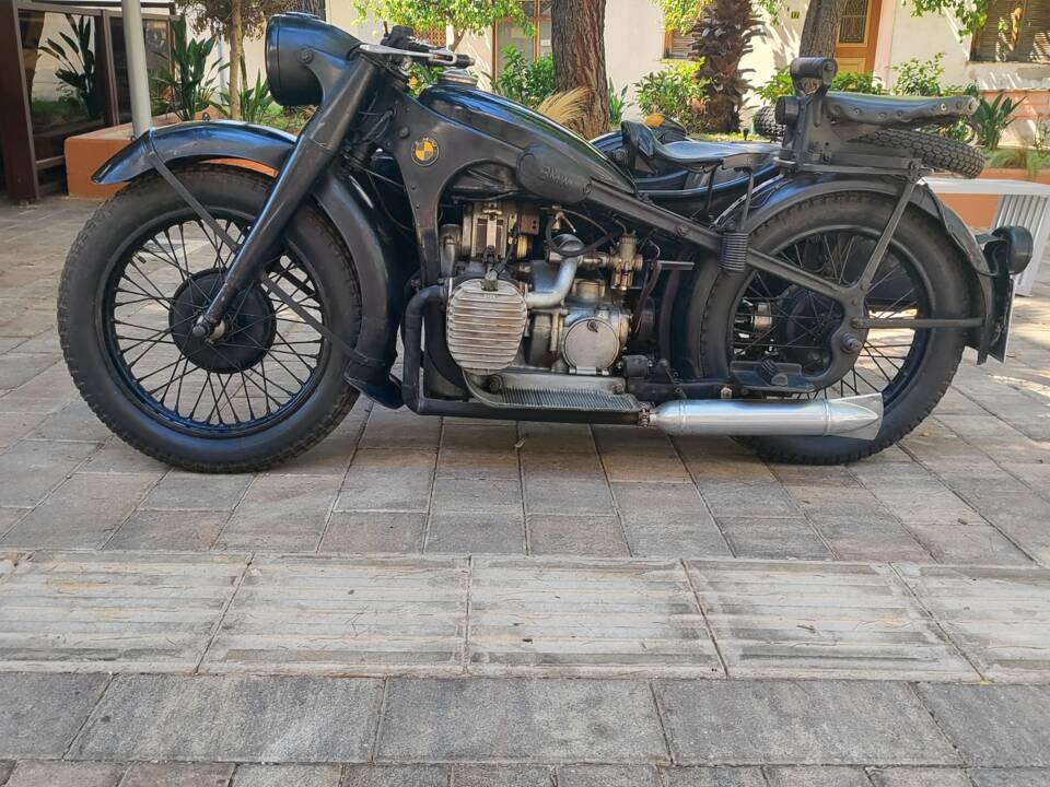Bild 1/4 von BMW R 12 (1941)