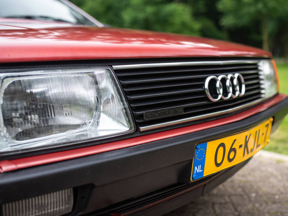 Imagen 21/45 de Audi 100 Avant 2.2 quattro (1986)