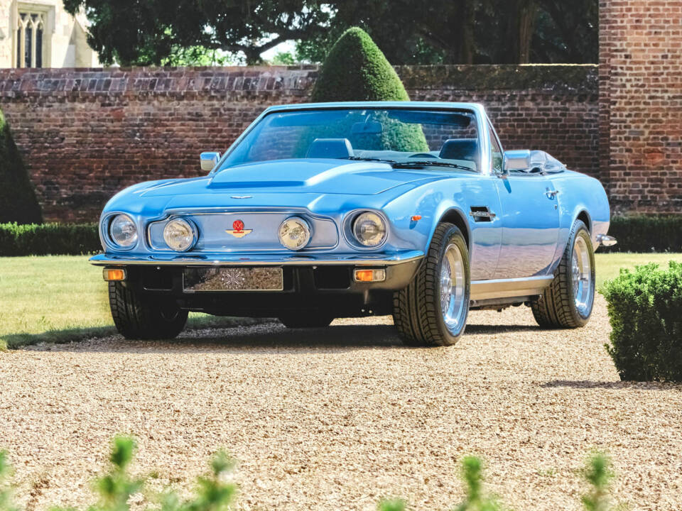 Image 4/22 of Aston Martin V8 Volante (1986)