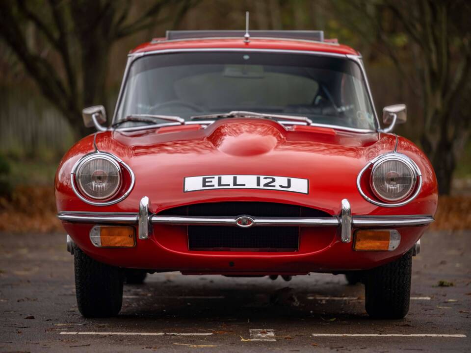 Imagen 5/8 de Jaguar E-Type (2+2) (1970)