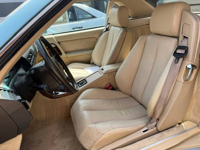 Image 10/17 of Mercedes-Benz 300 SL-24 (1992)