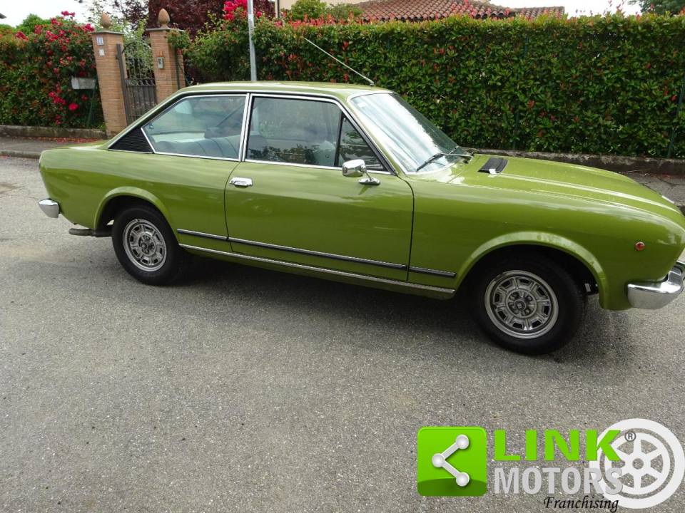 Image 6/10 of FIAT 124 Sport Coupe (1974)