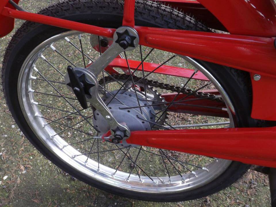 Immagine 37/41 di Moto Guzzi DUMMY (1952)