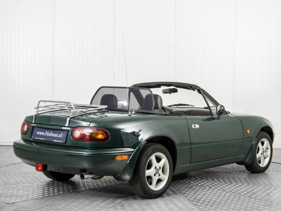 Image 2/50 of Mazda MX-5 1.6 (1997)