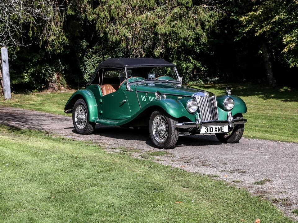 Bild 21/40 von MG TF 1500 (1955)