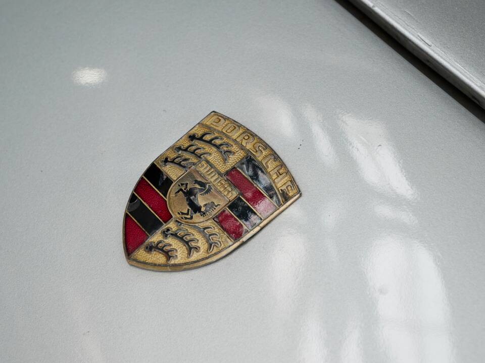 Imagen 8/43 de Porsche 944 S (1988)
