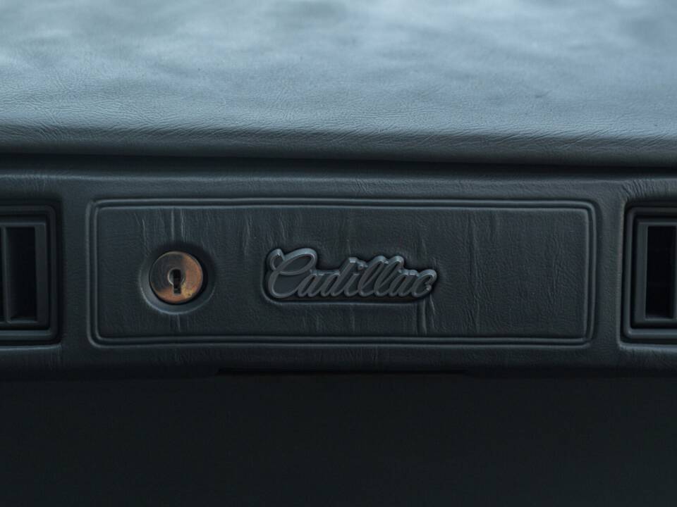 Immagine 50/50 di Cadillac Seville (1988)