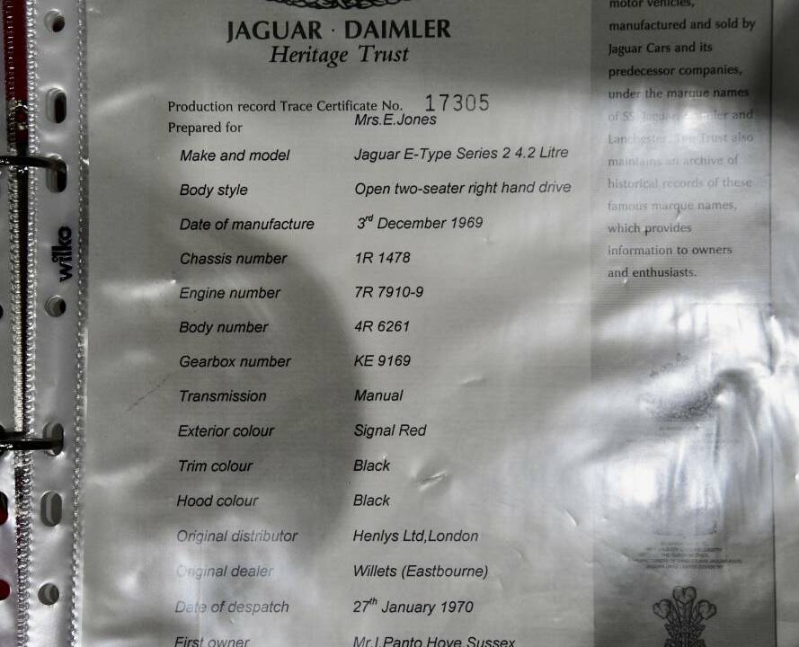 Image 43/49 de Jaguar E-Type (1970)