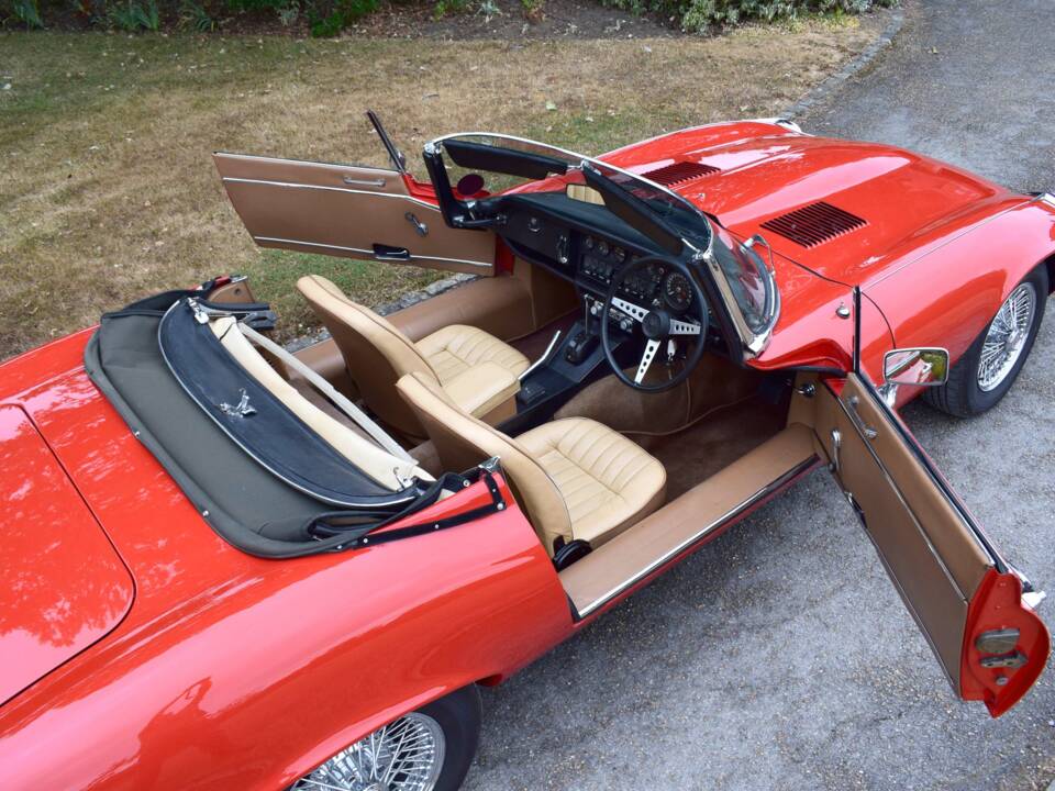 Bild 19/50 von Jaguar E-Type V12 (1974)