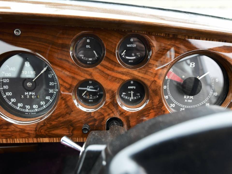 Immagine 44/50 di Bentley S 3 Continental Flying Spur (1963)