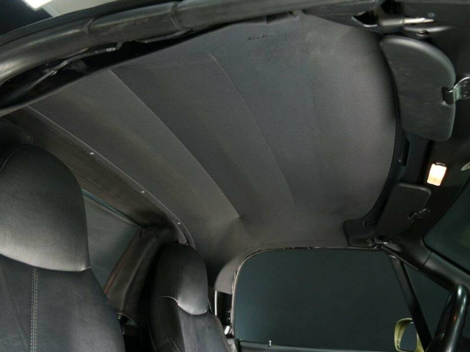 Bild 18/30 von BMW Z3 2.2i (2002)
