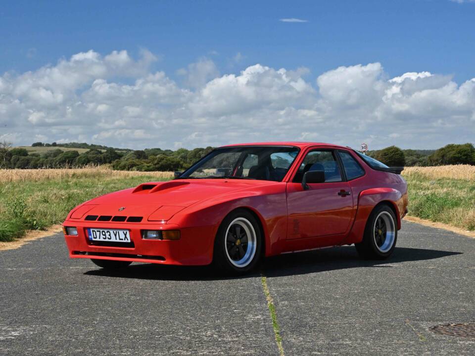 Image 17/50 of Porsche 924 Carrera GT (1986)