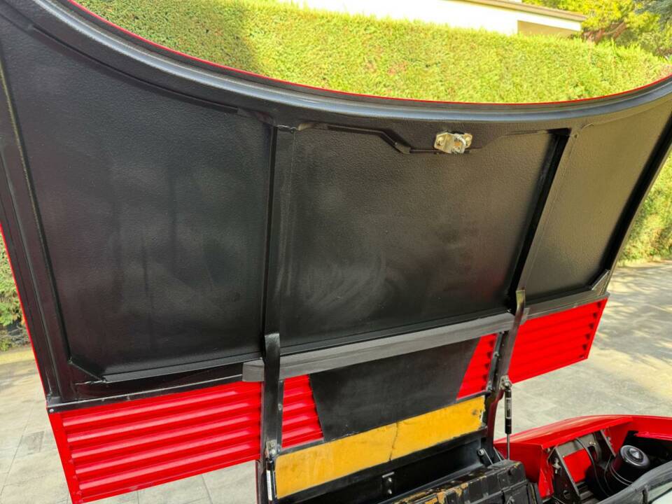 Bild 36/50 von Ferrari Mondial 3.2 (1988)