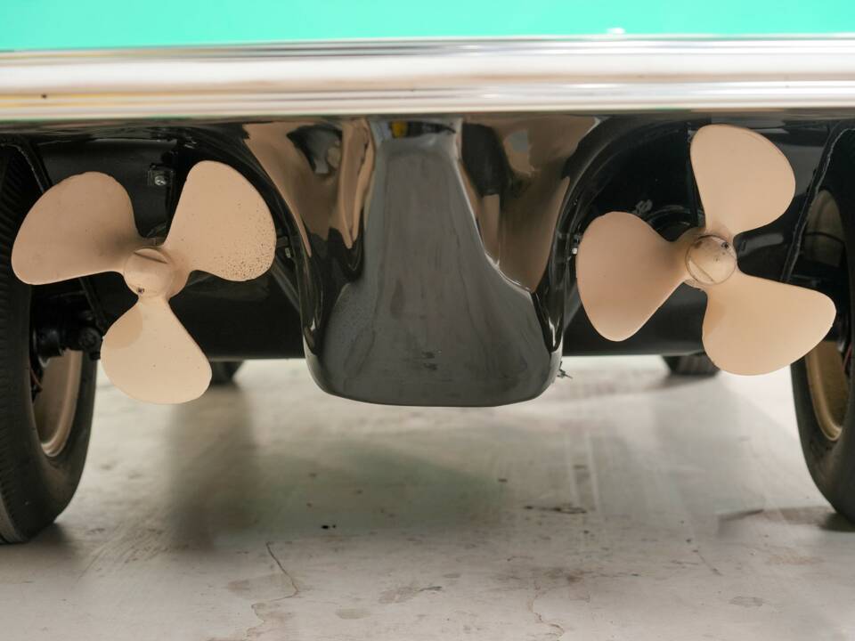 Image 11/42 de Amphicar 770 (1964)