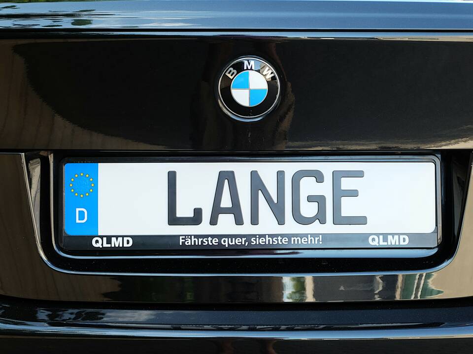 Image 15/51 of BMW M5 (2007)