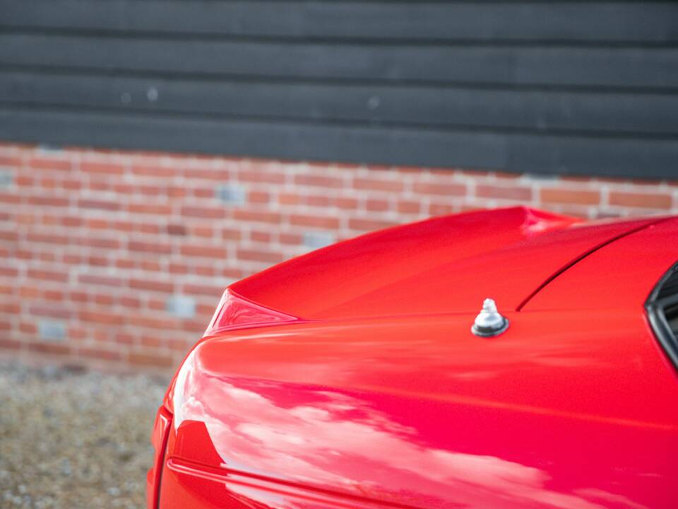 Bild 41/50 von Aston Martin V8 Zagato Vantage (1988)