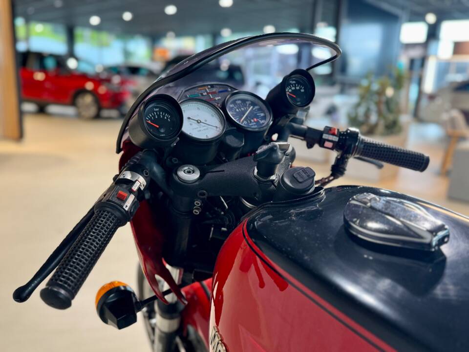 Image 19/33 of Moto Guzzi DUMMY (1979)