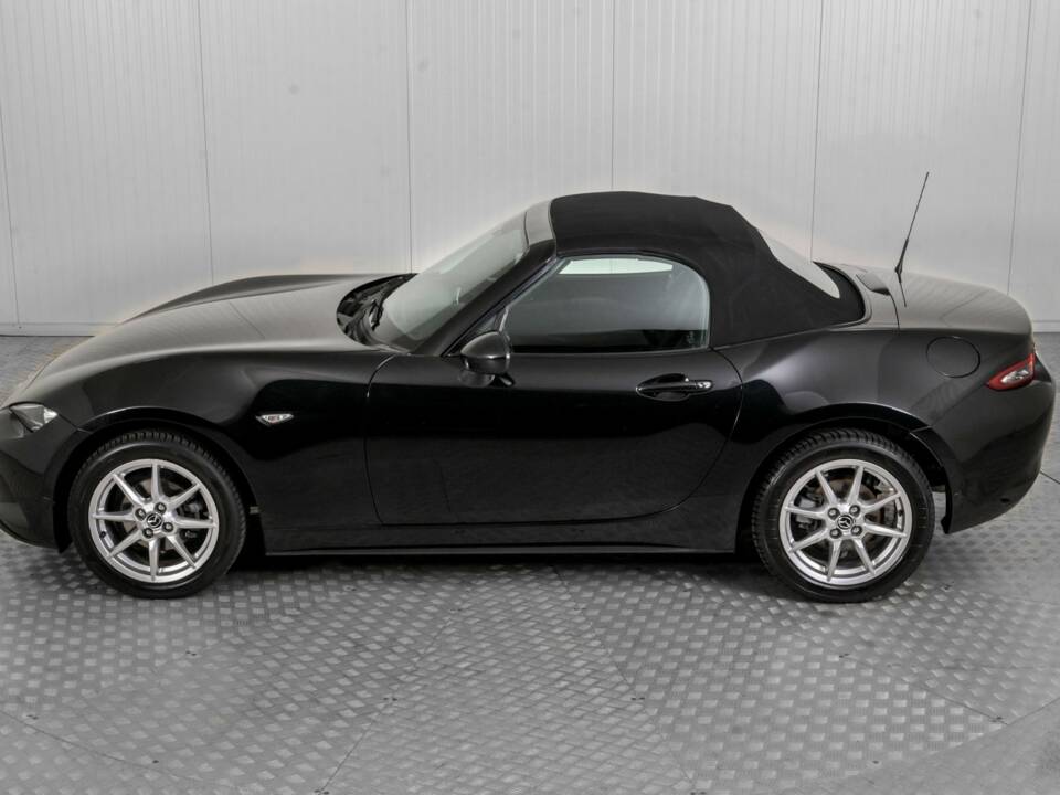 Imagen 44/50 de Mazda MX-5 1.5 (2016)