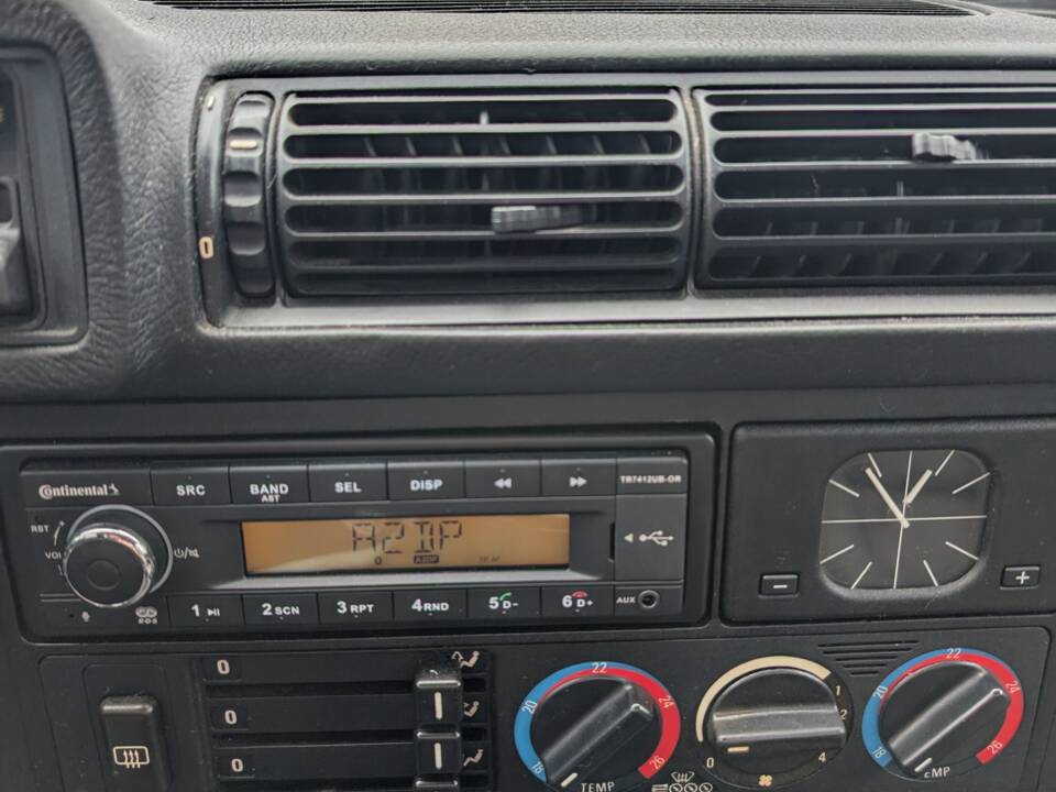 Bild 20/20 von BMW 530i (1988)