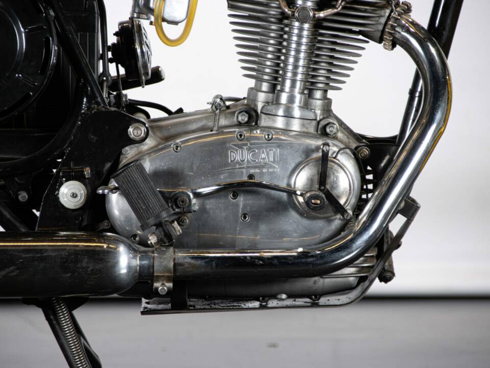 Immagine 37/50 di Ducati 350 Scrambler (1971)
