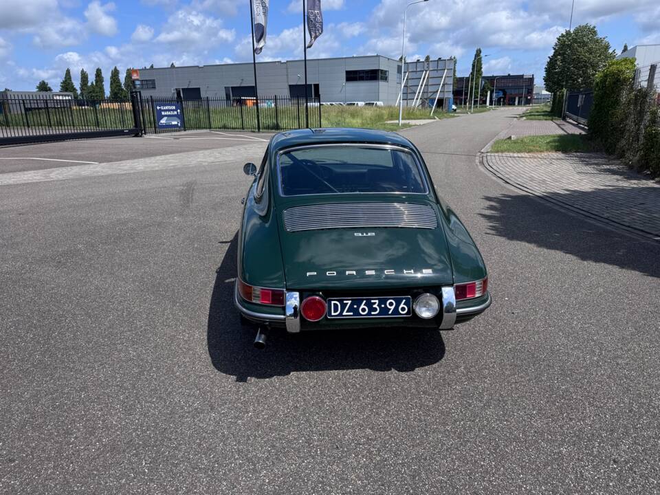 Image 3/20 of Porsche 912 (1968)