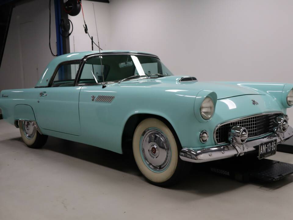 Bild 42/50 von Ford Thunderbird (1955)