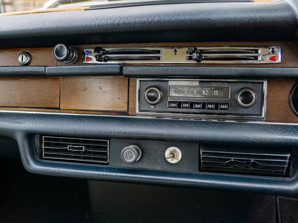 Imagen 17/21 de Mercedes-Benz 280 SEL (1968)