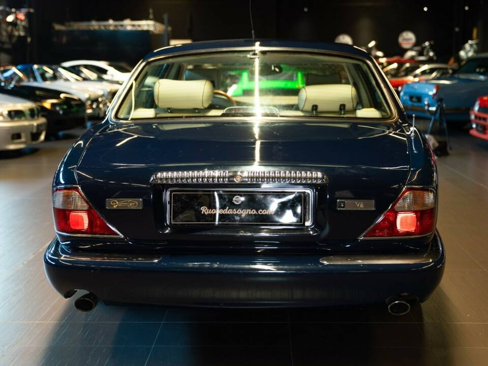 Bild 6/50 von Daimler Super V8 (1997)