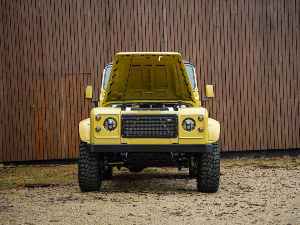 Image 14/28 of Land Rover 90 (1988)