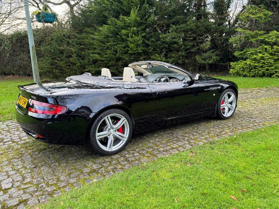 Bild 26/38 von Aston Martin DB 9 Volante (2008)