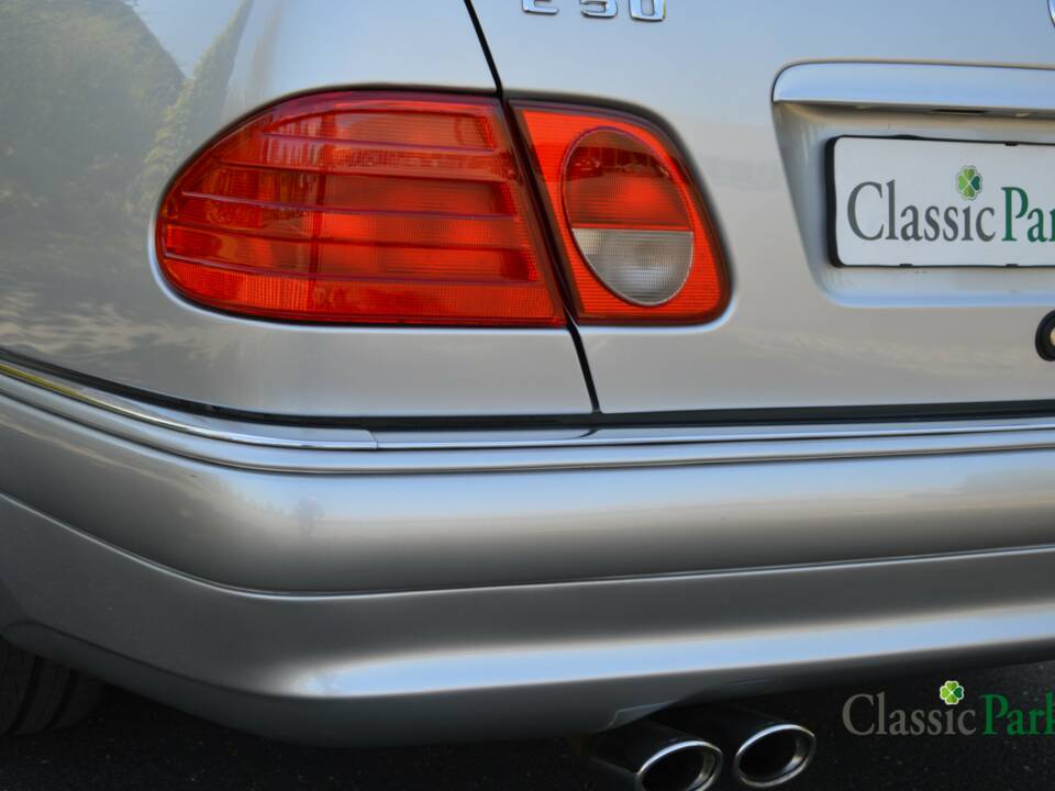 Image 48/50 de Mercedes-Benz E 50 AMG (1996)
