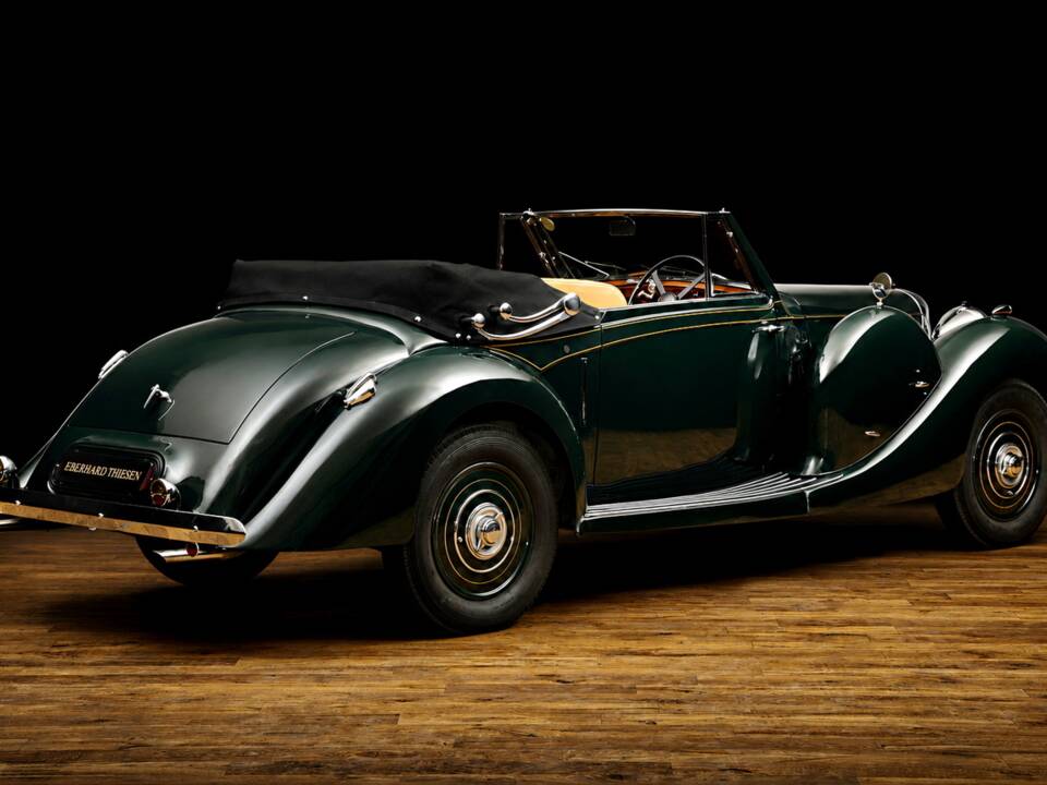 Image 15/15 of Lagonda V12 DHC (1938)